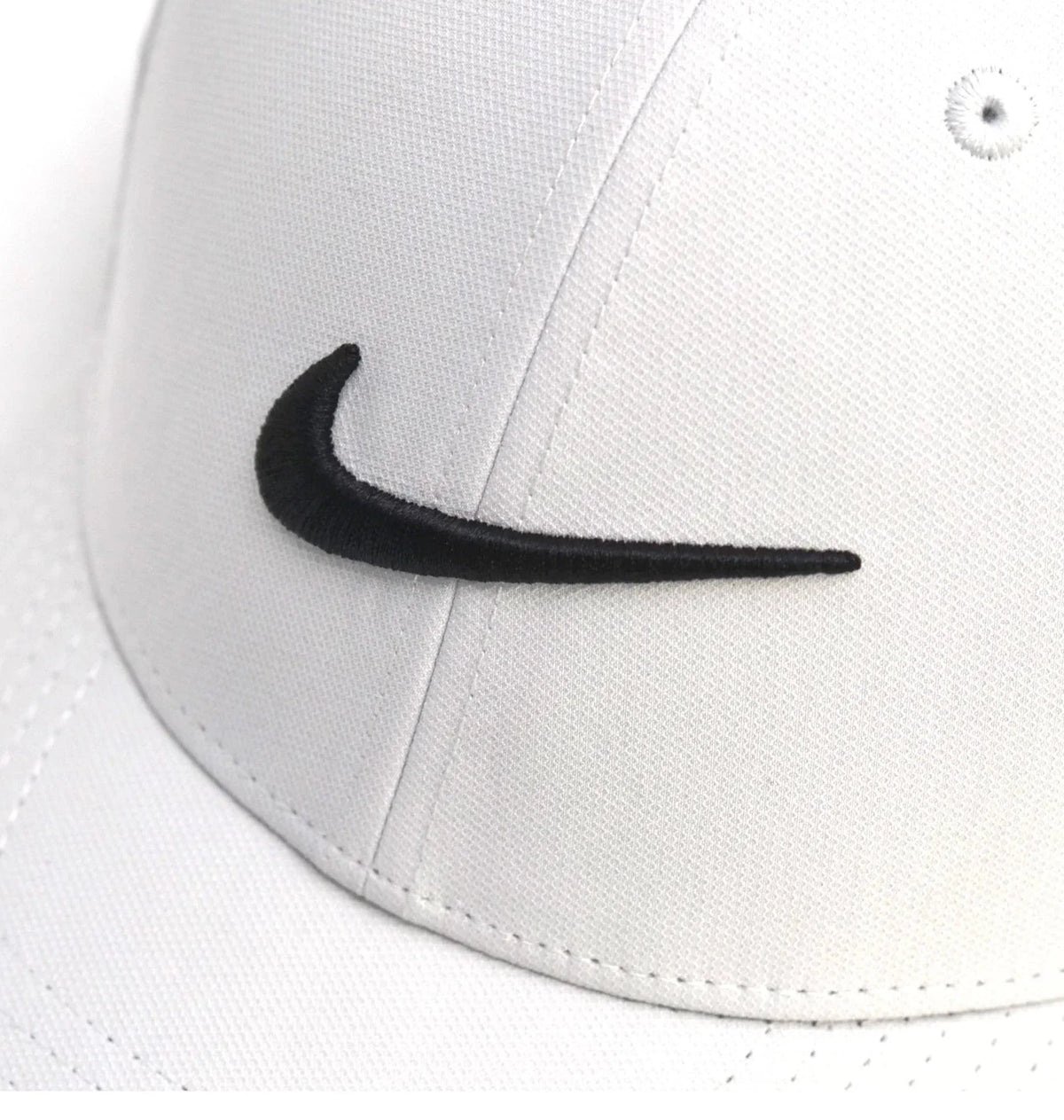Nike Dri-Fit Club Swoosh Cap