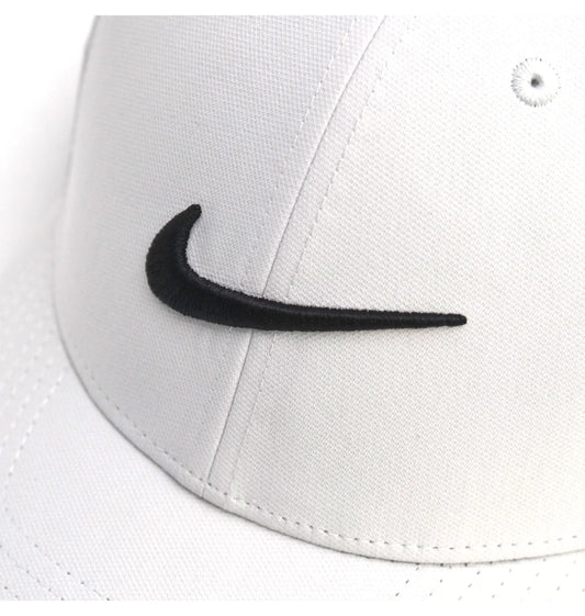 Nike Dri-Fit Club Swoosh Cap