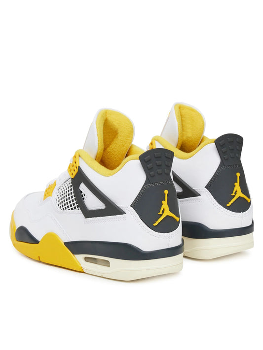 Jordan 4 Retro Sneakers